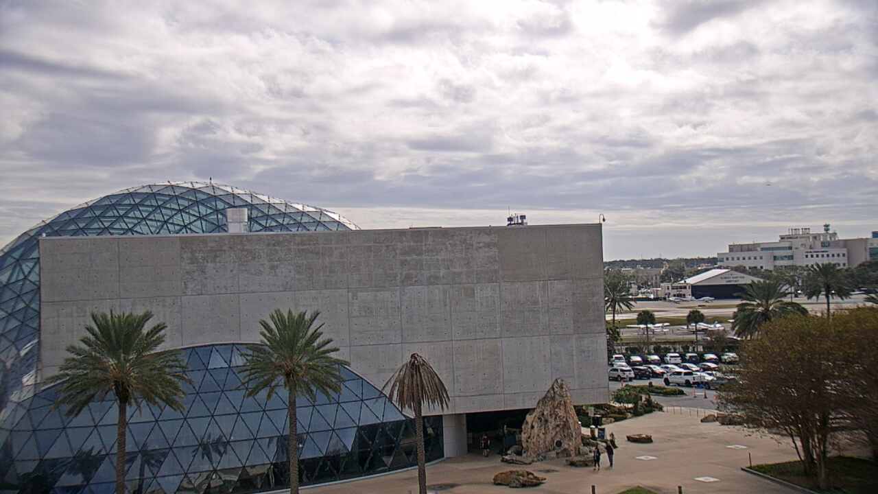 Thumbnail for current weather camera view from Mahaffey Theater in St. Petersburg, Florida