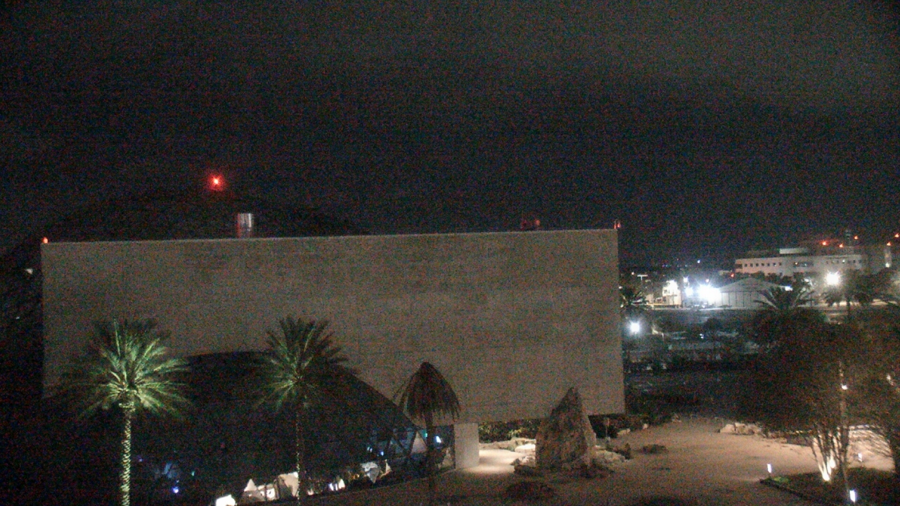 Thumbnail for current weather camera view from Mahaffey Theater in St. Petersburg, Florida