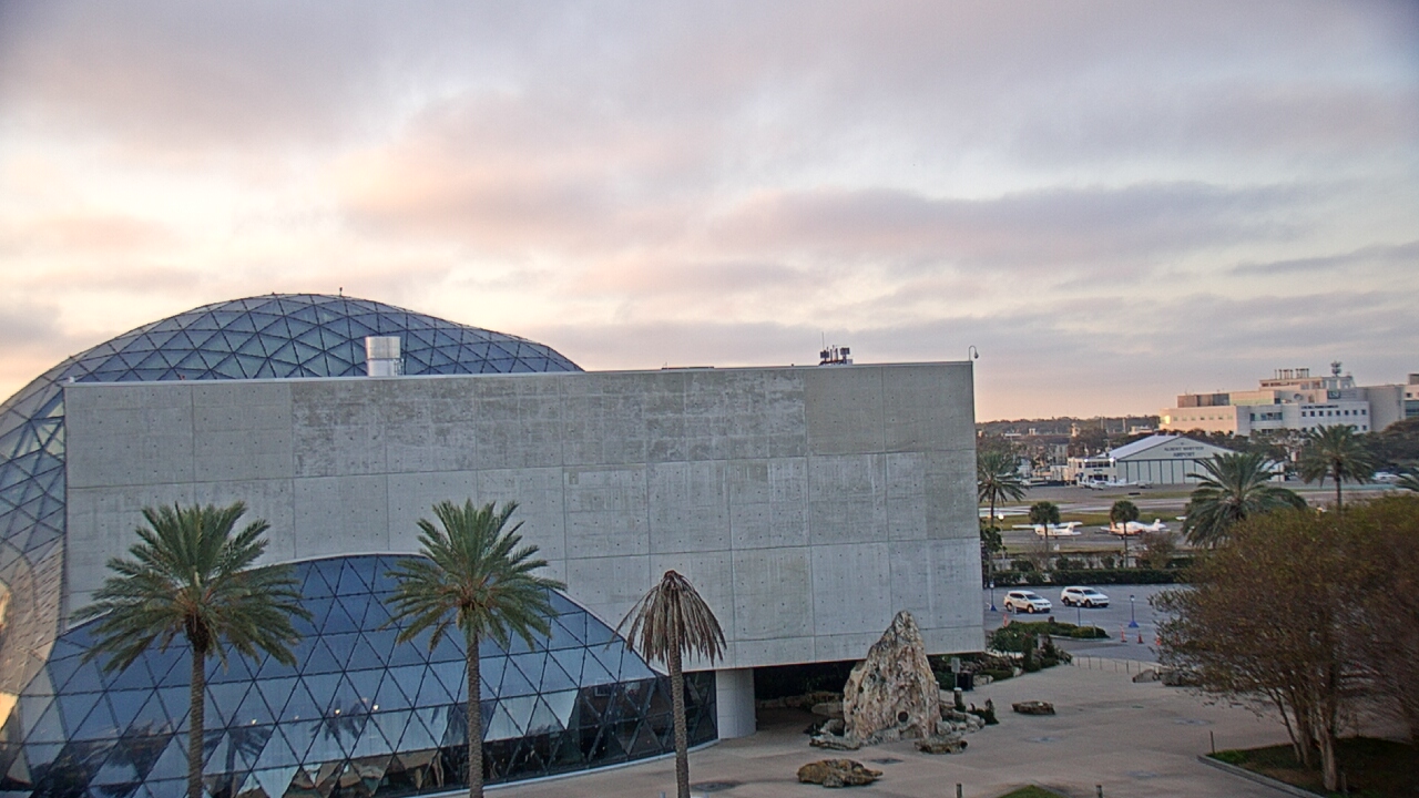 Thumbnail for current weather camera view from Mahaffey Theater in St. Petersburg, Florida