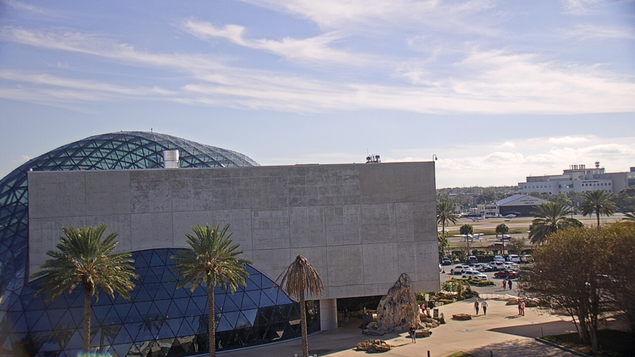 Thumbnail for current weather camera view from Mahaffey Theater in St. Petersburg, Florida