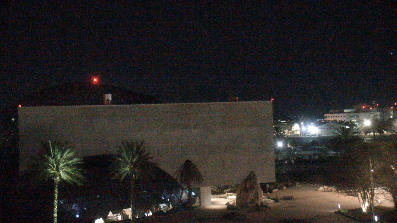 Thumbnail for current weather camera view from Mahaffey Theater in St. Petersburg, Florida