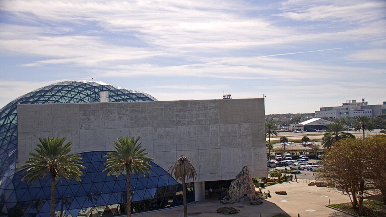 Thumbnail for current weather camera view from Mahaffey Theater in St. Petersburg, Florida