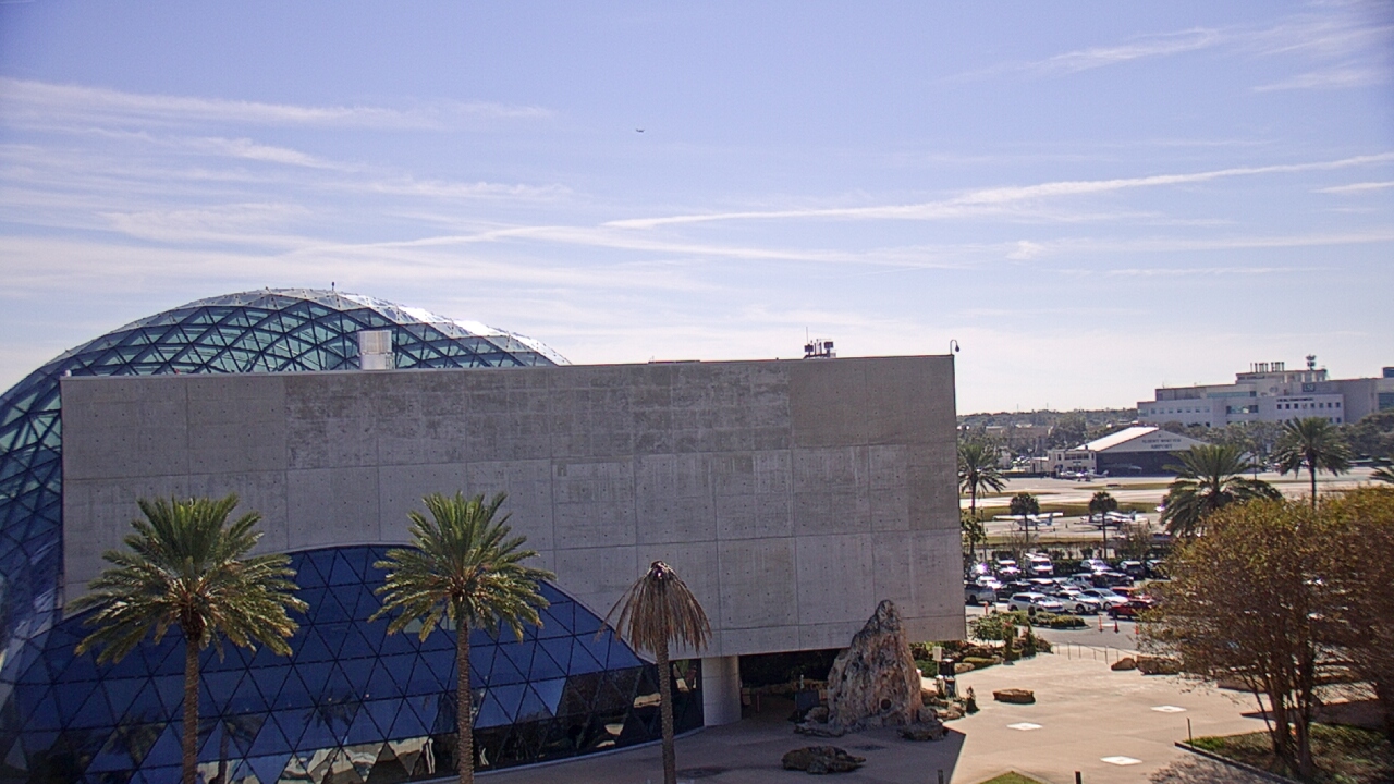 Thumbnail for current weather camera view from Mahaffey Theater in St. Petersburg, Florida