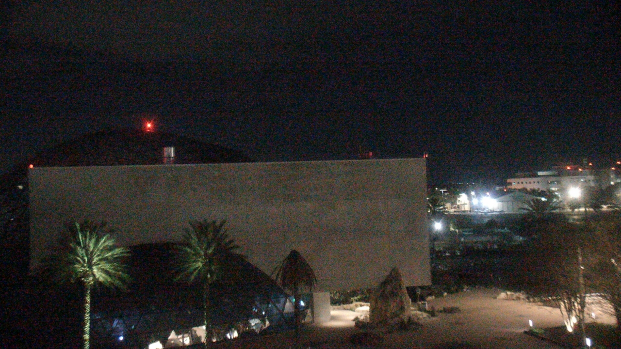 Thumbnail for current weather camera view from Mahaffey Theater in St. Petersburg, Florida