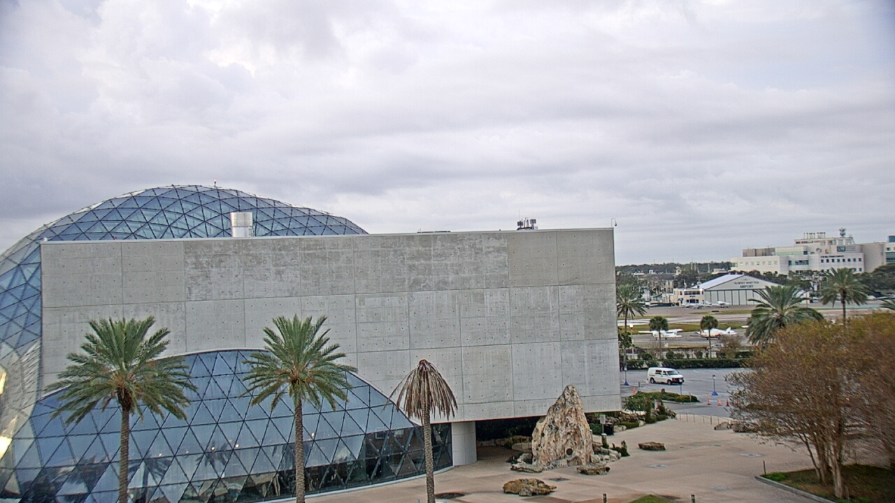 Thumbnail for current weather camera view from Mahaffey Theater in St. Petersburg, Florida