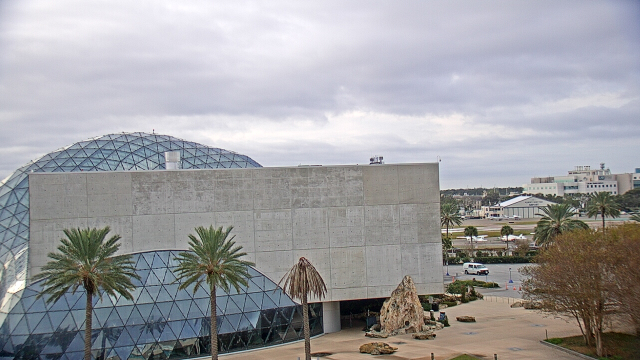 Thumbnail for current weather camera view from Mahaffey Theater in St. Petersburg, Florida