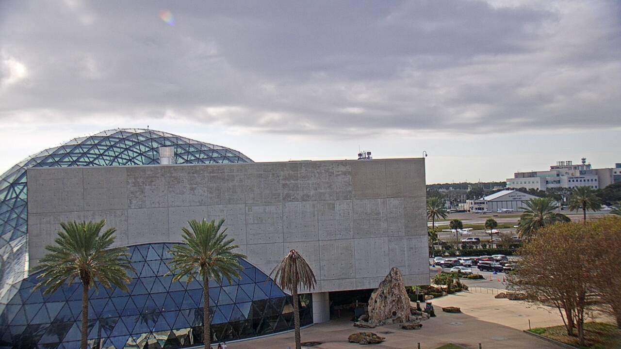 Thumbnail for current weather camera view from Mahaffey Theater in St. Petersburg, Florida