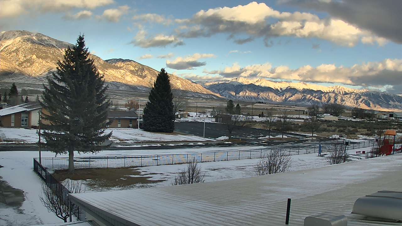 Thumbnail for current weather camera view from Mackay Joint SD 182 in Mackay, Idaho