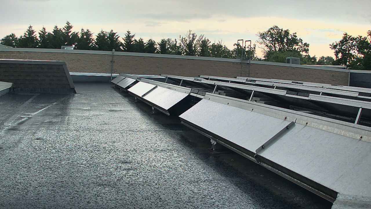 Thumbnail for current weather camera view from Langley School in McLean, Virginia