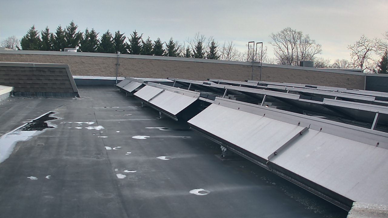 Thumbnail for current weather camera view from Langley School in McLean, Virginia