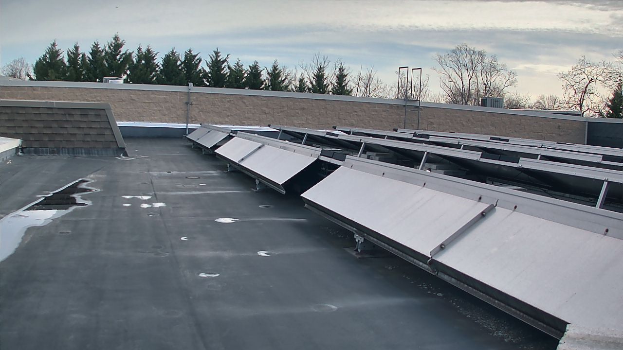 Thumbnail for current weather camera view from Langley School in McLean, Virginia