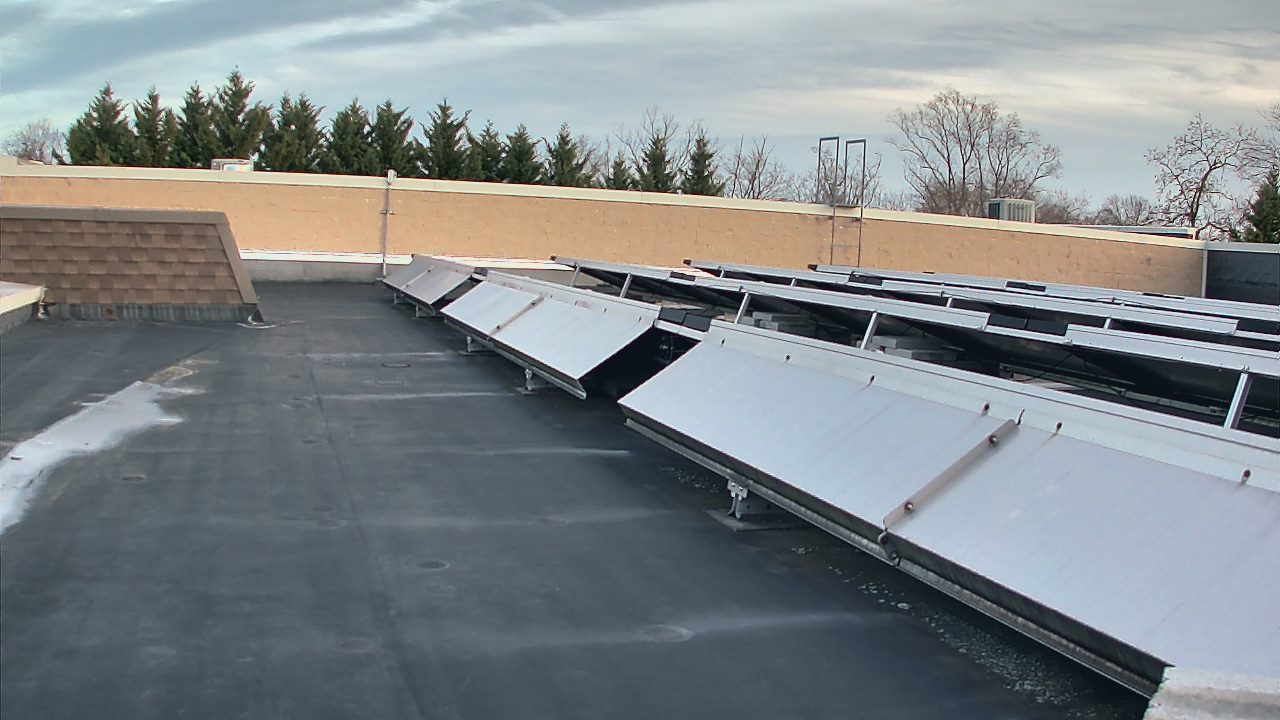 Thumbnail for current weather camera view from Langley School in McLean, Virginia