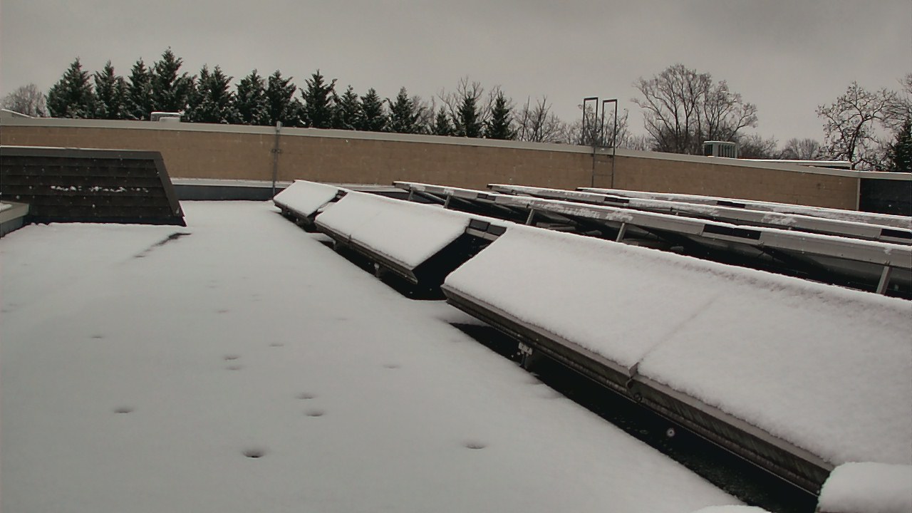 Thumbnail for current weather camera view from Langley School in McLean, Virginia