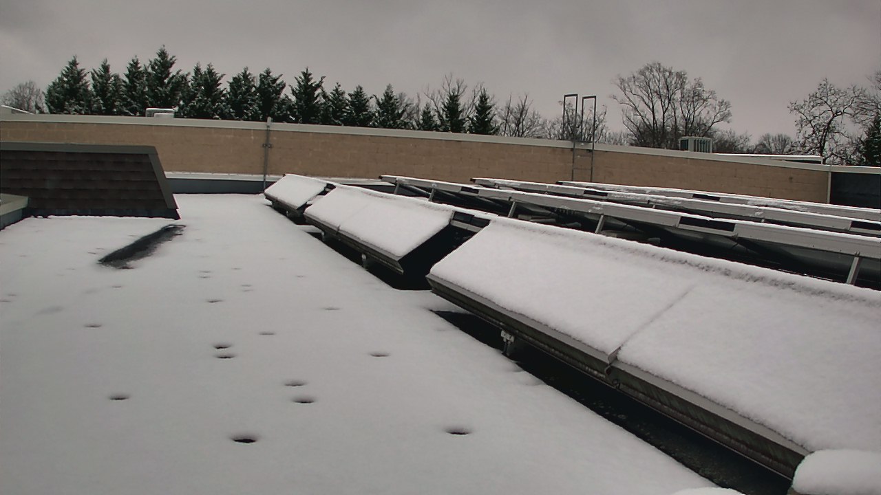 Thumbnail for current weather camera view from Langley School in McLean, Virginia