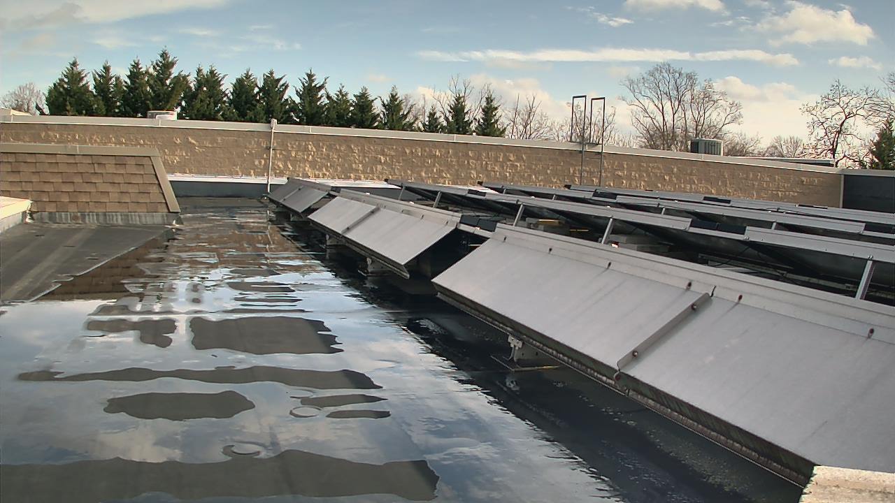 Thumbnail for current weather camera view from Langley School in McLean, Virginia