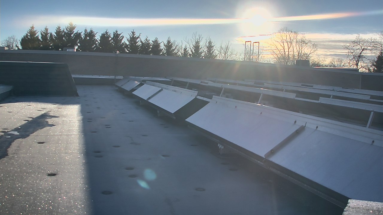 Thumbnail for current weather camera view from Langley School in McLean, Virginia