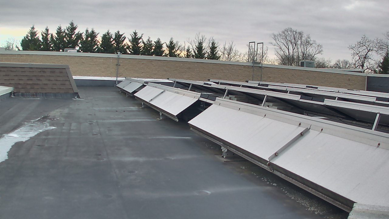 Thumbnail for current weather camera view from Langley School in McLean, Virginia