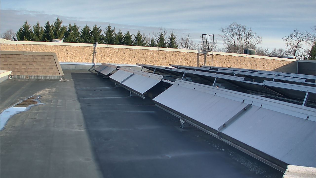 Thumbnail for current weather camera view from Langley School in McLean, Virginia