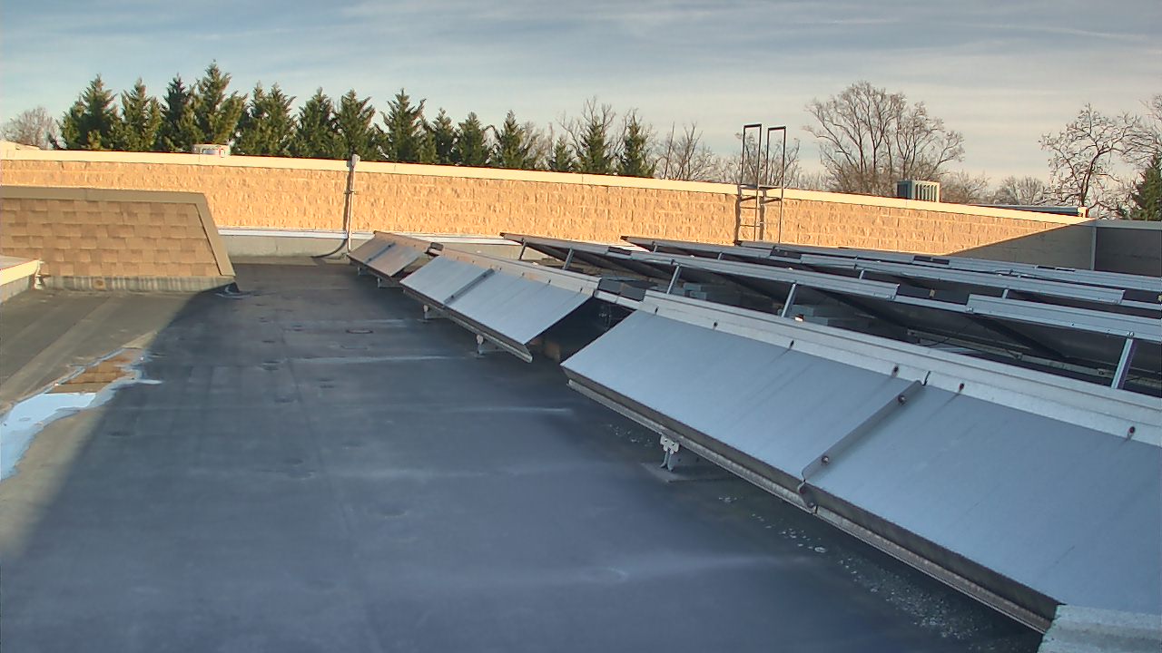 Thumbnail for current weather camera view from Langley School in McLean, Virginia