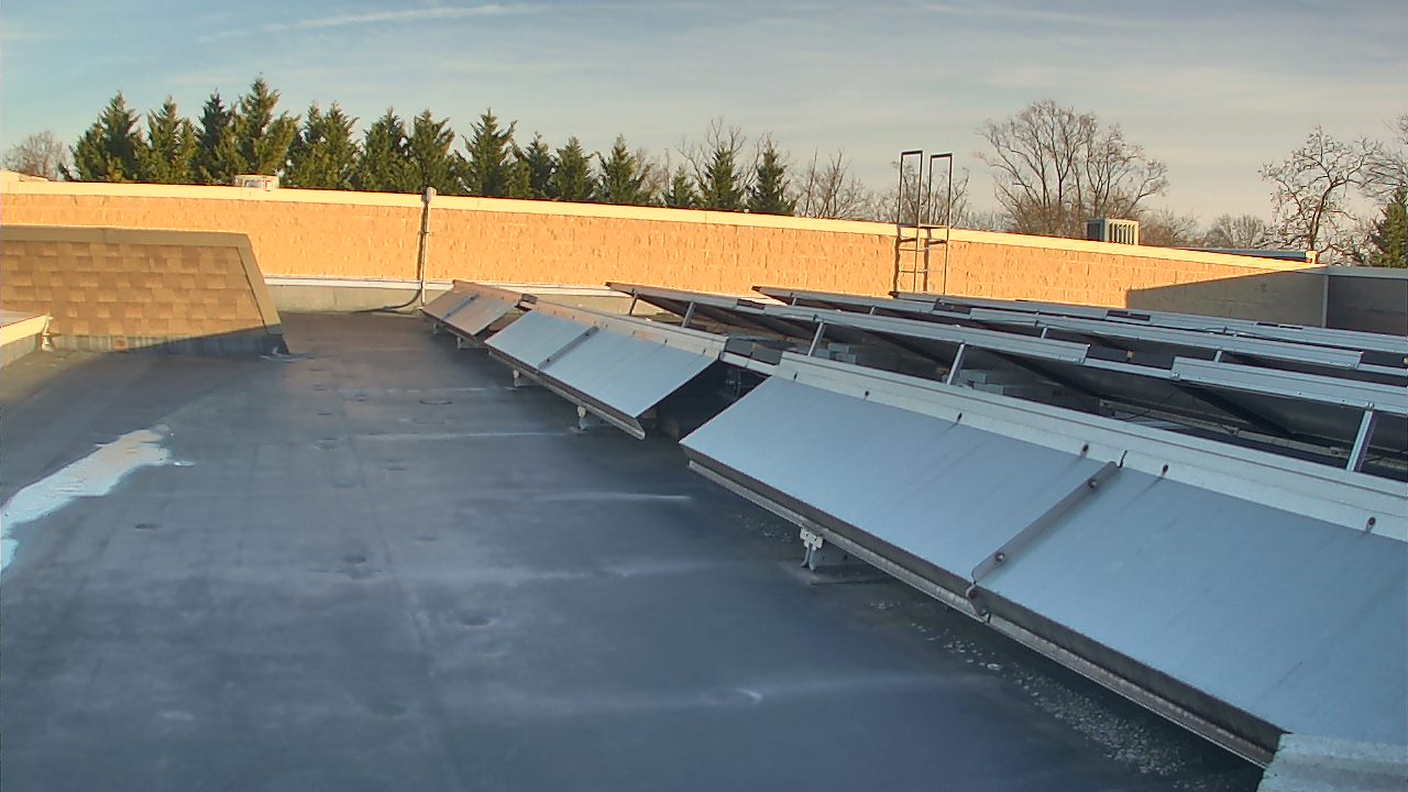 Thumbnail for current weather camera view from Langley School in McLean, Virginia