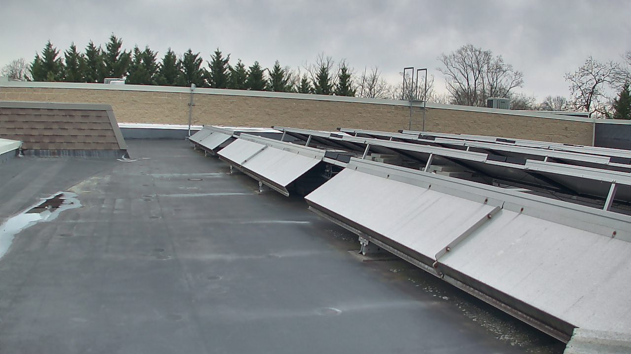 Thumbnail for current weather camera view from Langley School in McLean, Virginia