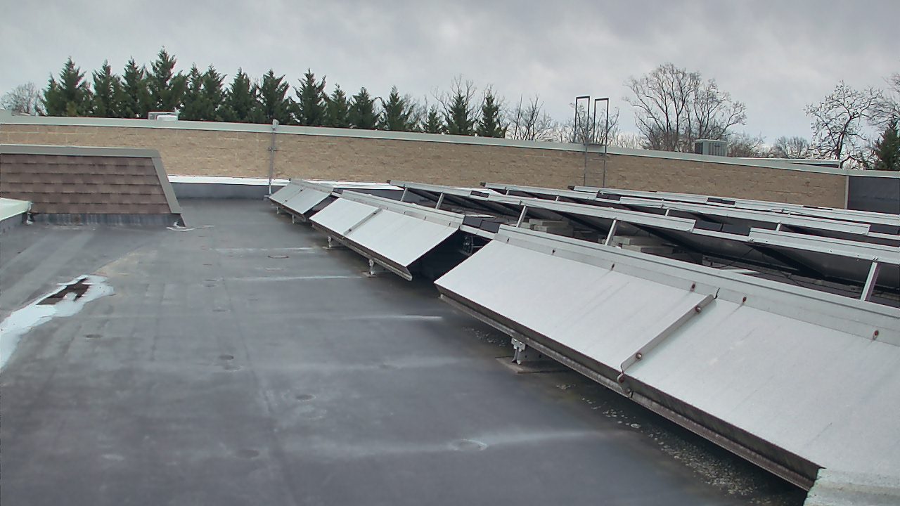 Thumbnail for current weather camera view from Langley School in McLean, Virginia