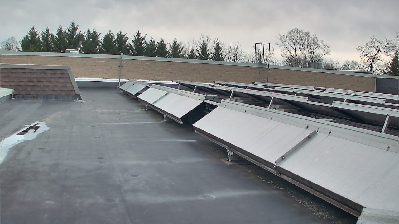 Thumbnail for current weather camera view from Langley School in McLean, Virginia