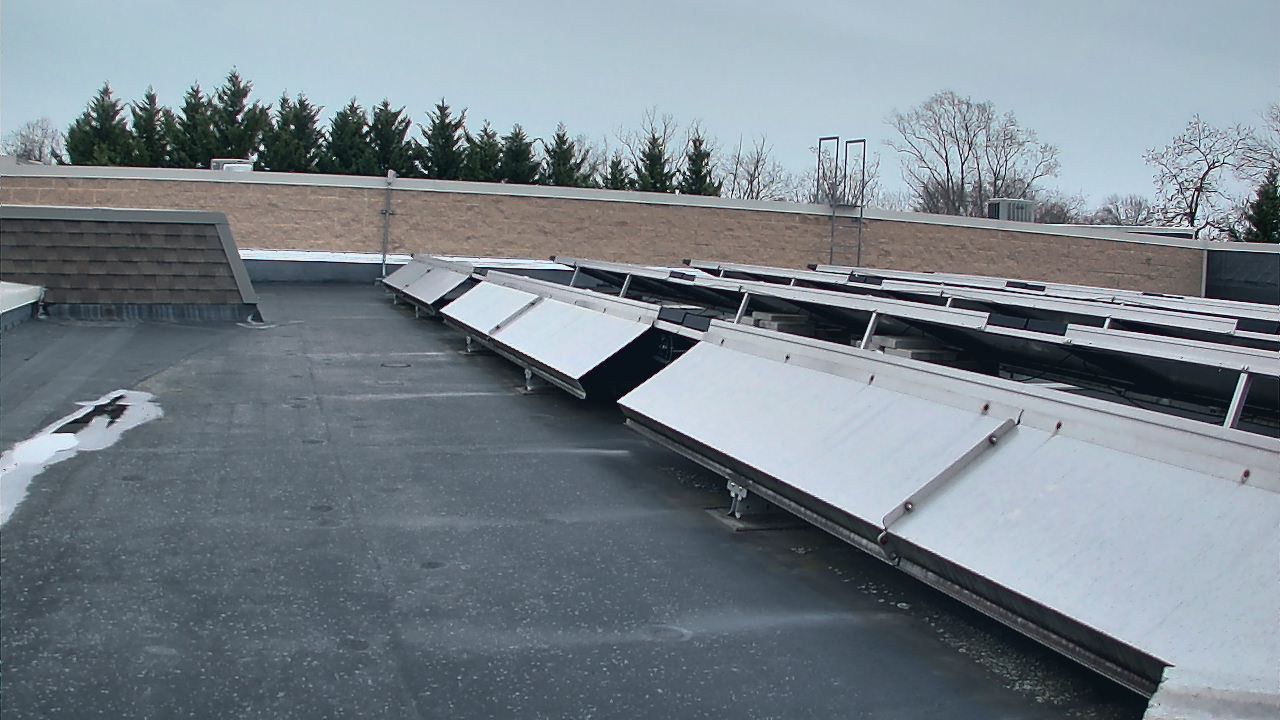 Thumbnail for current weather camera view from Langley School in McLean, Virginia