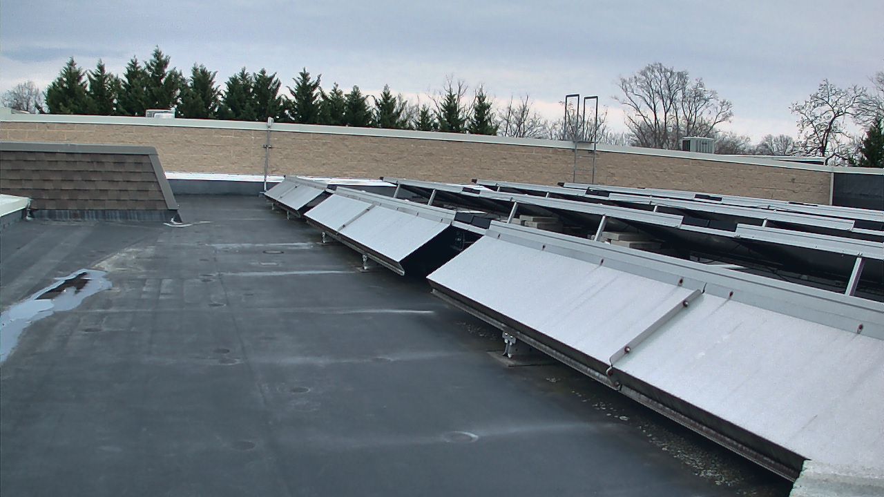 Thumbnail for current weather camera view from Langley School in McLean, Virginia