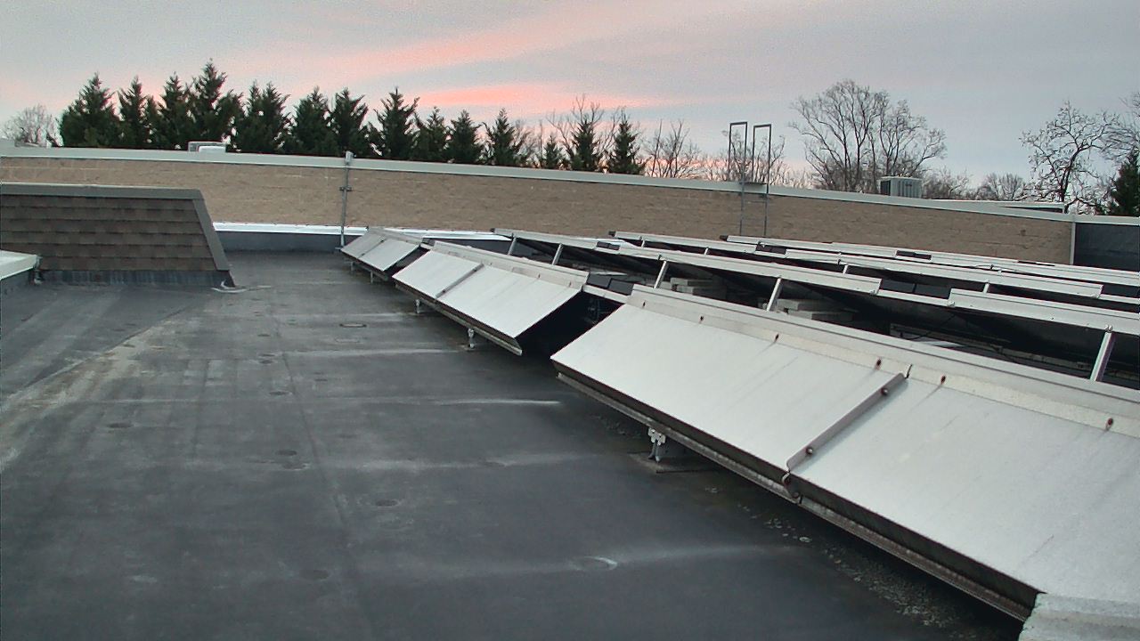 Thumbnail for current weather camera view from Langley School in McLean, Virginia