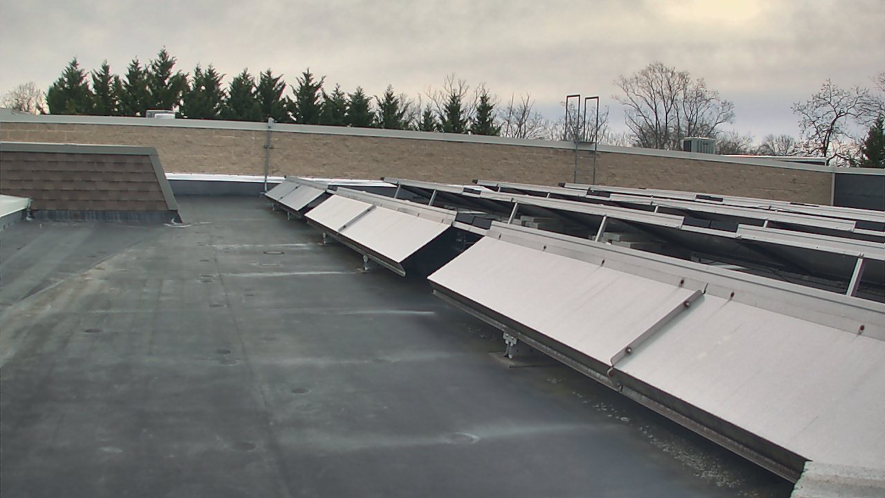 Thumbnail for current weather camera view from Langley School in McLean, Virginia