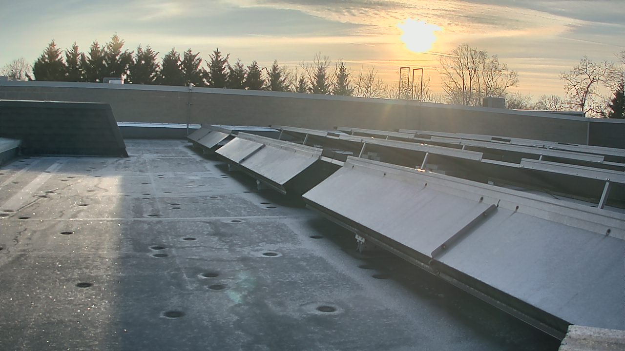 Thumbnail for current weather camera view from Langley School in McLean, Virginia