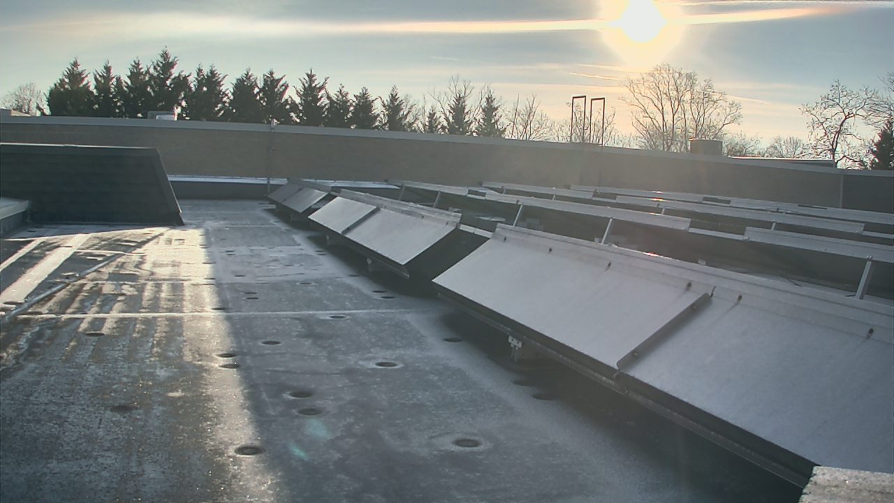 Thumbnail for current weather camera view from Langley School in McLean, Virginia