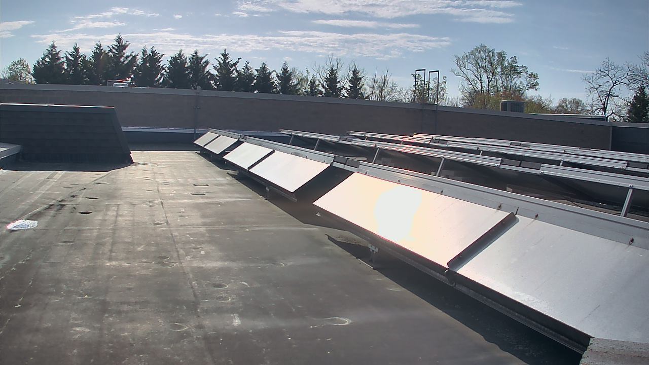 Thumbnail for current weather camera view from Langley School in McLean, Virginia