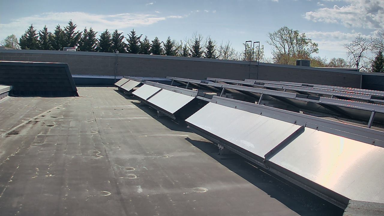 Thumbnail for current weather camera view from Langley School in McLean, Virginia