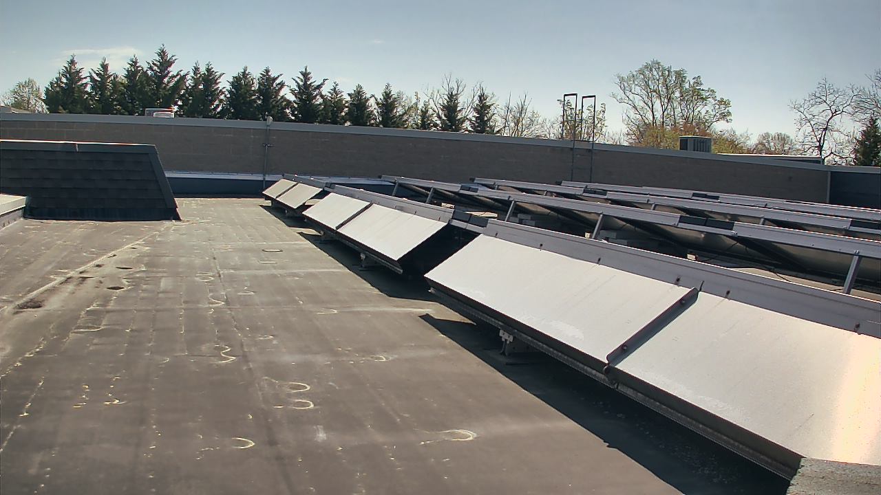 Thumbnail for current weather camera view from Langley School in McLean, Virginia