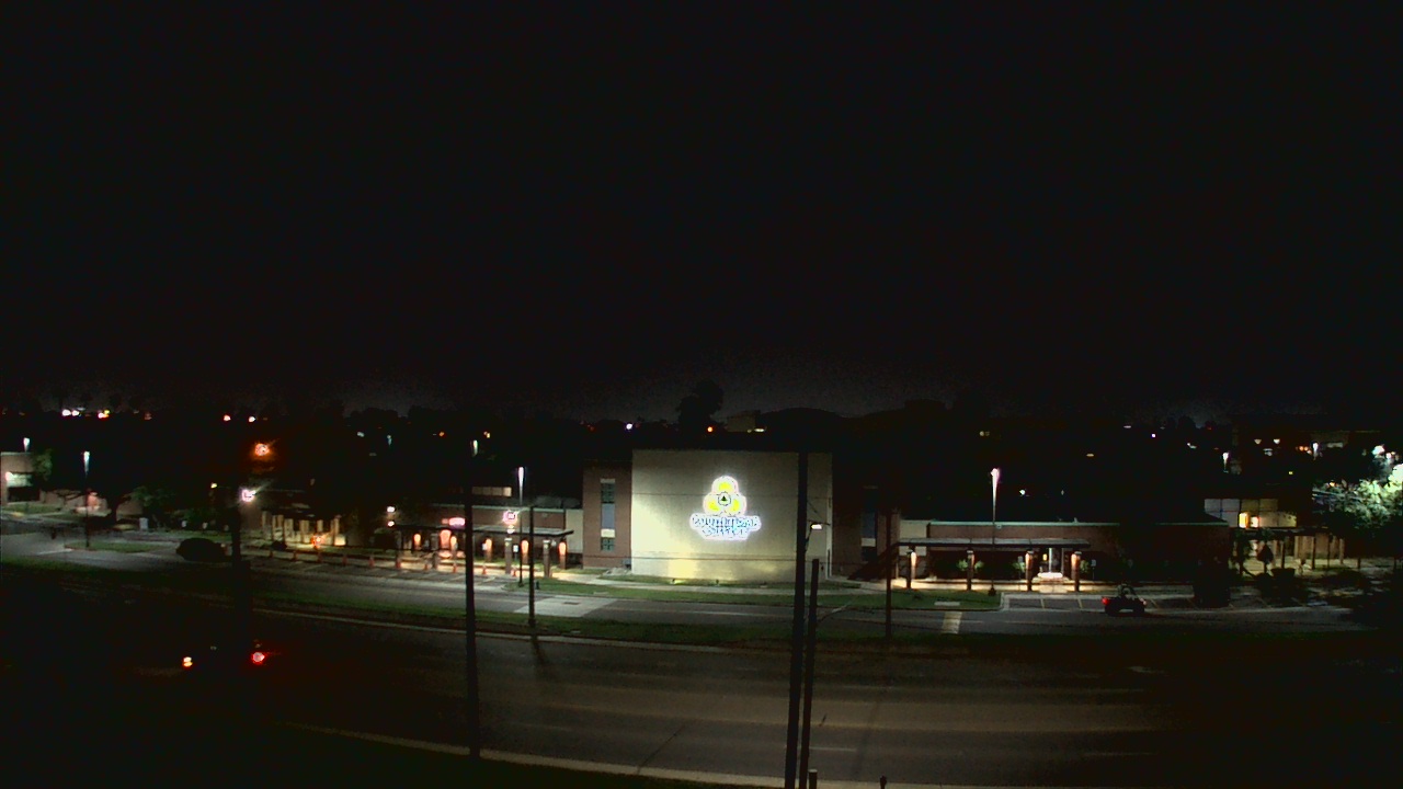 Thumbnail for current weather camera view from South Texas College (old 2013 unit) in McAllen, Texas