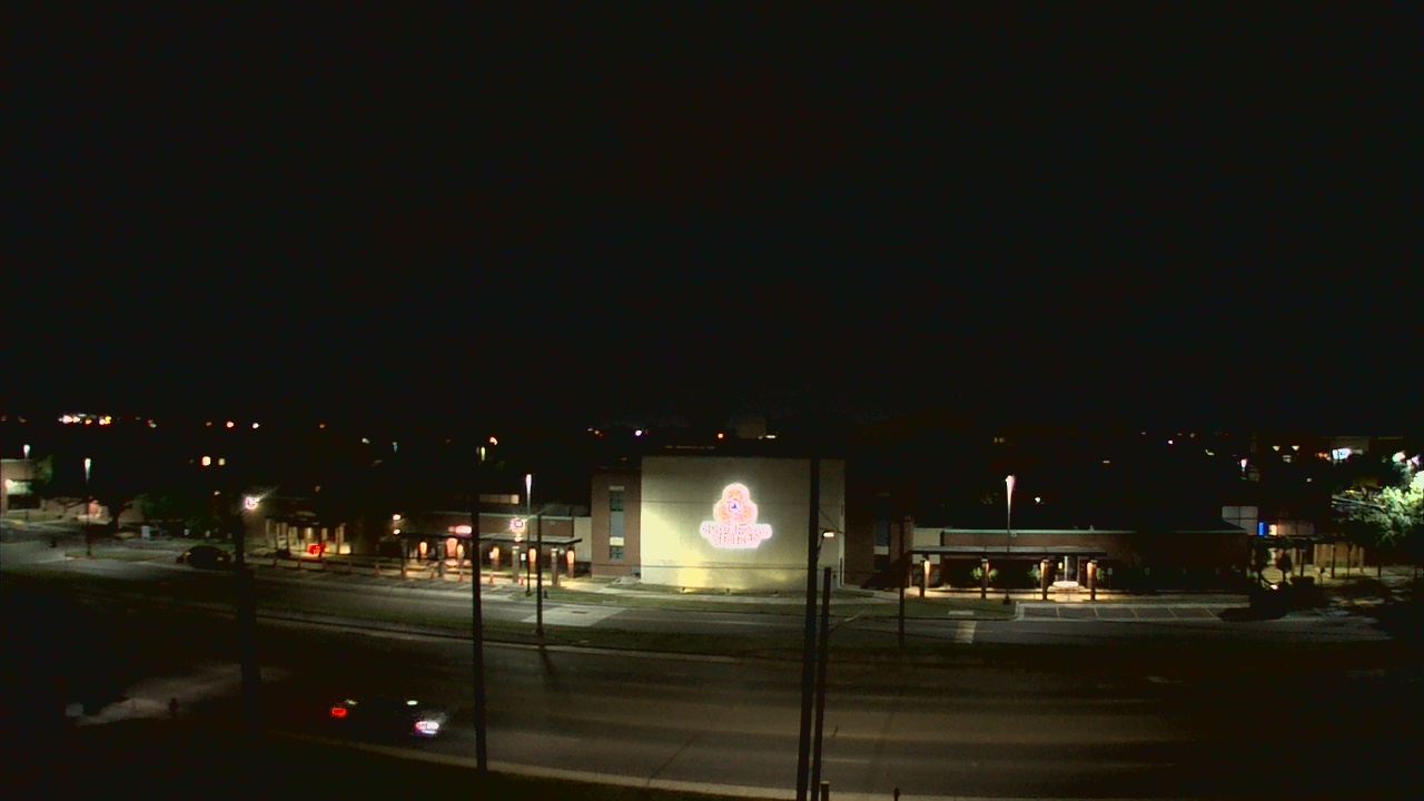 Thumbnail for current weather camera view from South Texas College (old 2013 unit) in McAllen, Texas