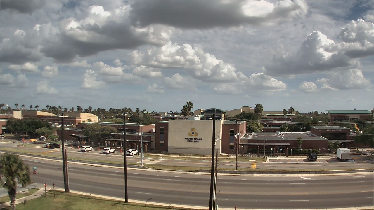 Thumbnail for current weather camera view from South Texas College (old 2013 unit) in McAllen, Texas