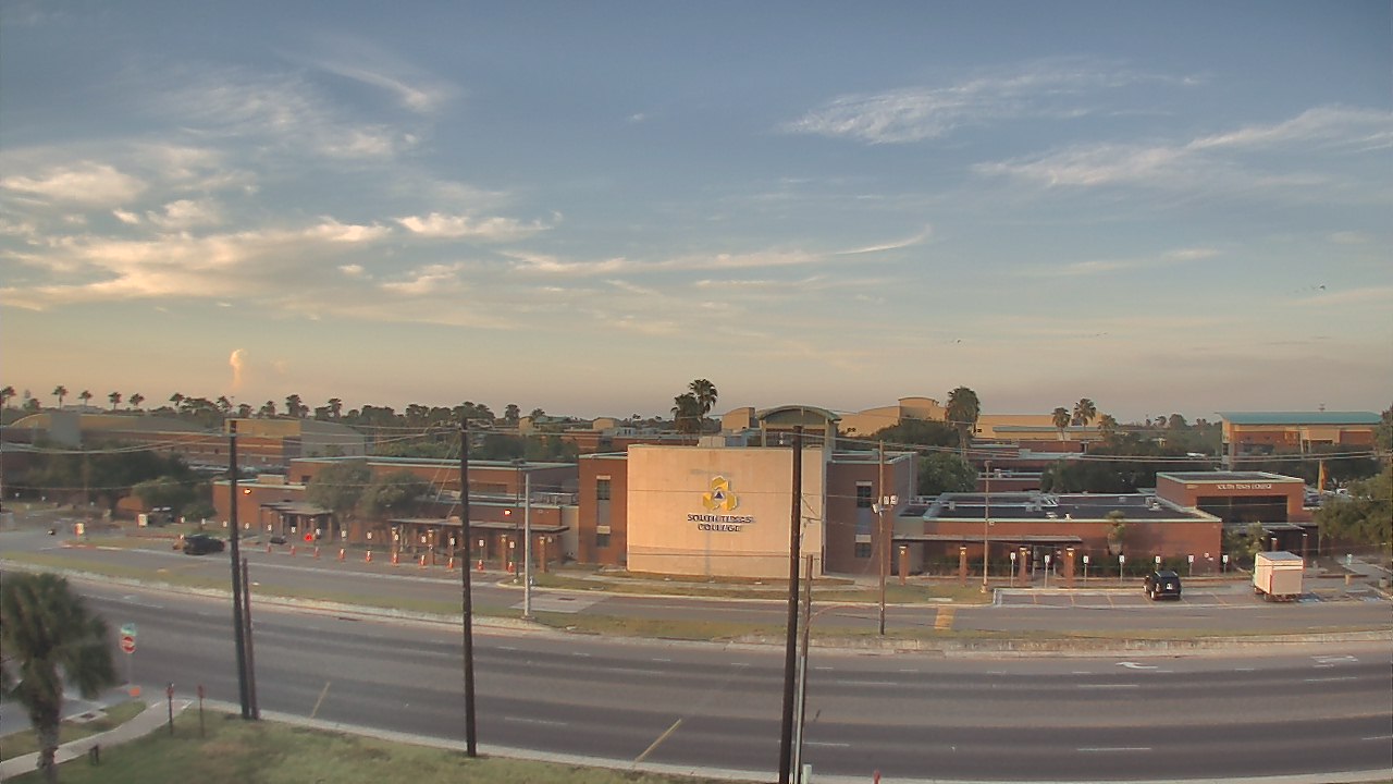 Thumbnail for current weather camera view from South Texas College (old 2013 unit) in McAllen, Texas