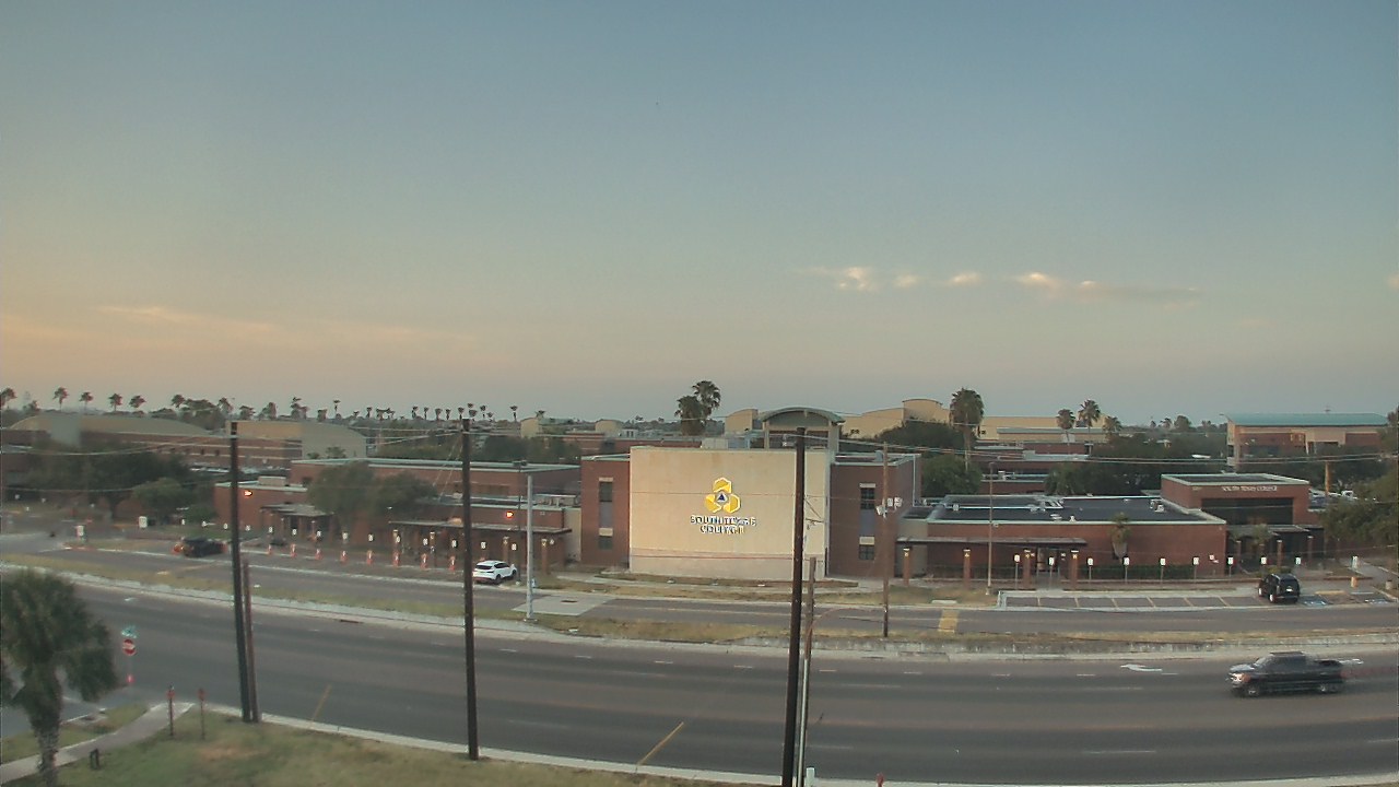 Thumbnail for current weather camera view from South Texas College (old 2013 unit) in McAllen, Texas