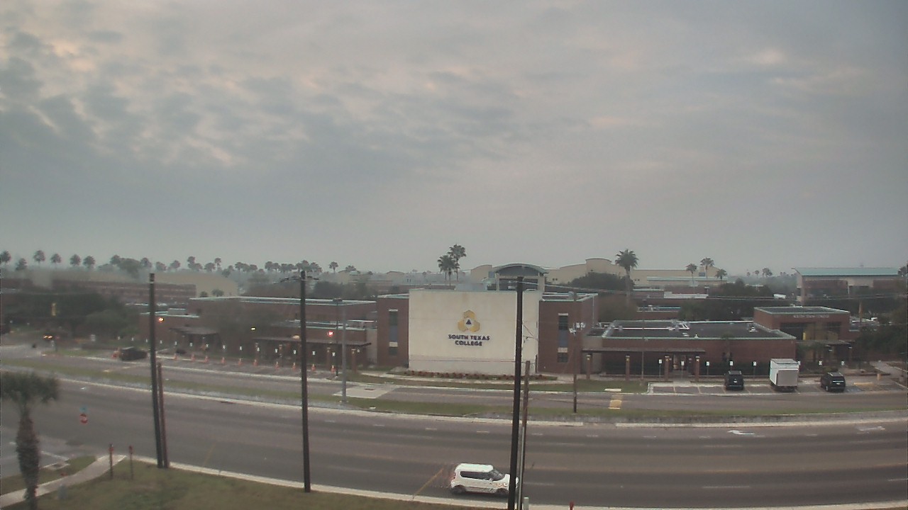 Thumbnail for current weather camera view from South Texas College (old 2013 unit) in McAllen, Texas