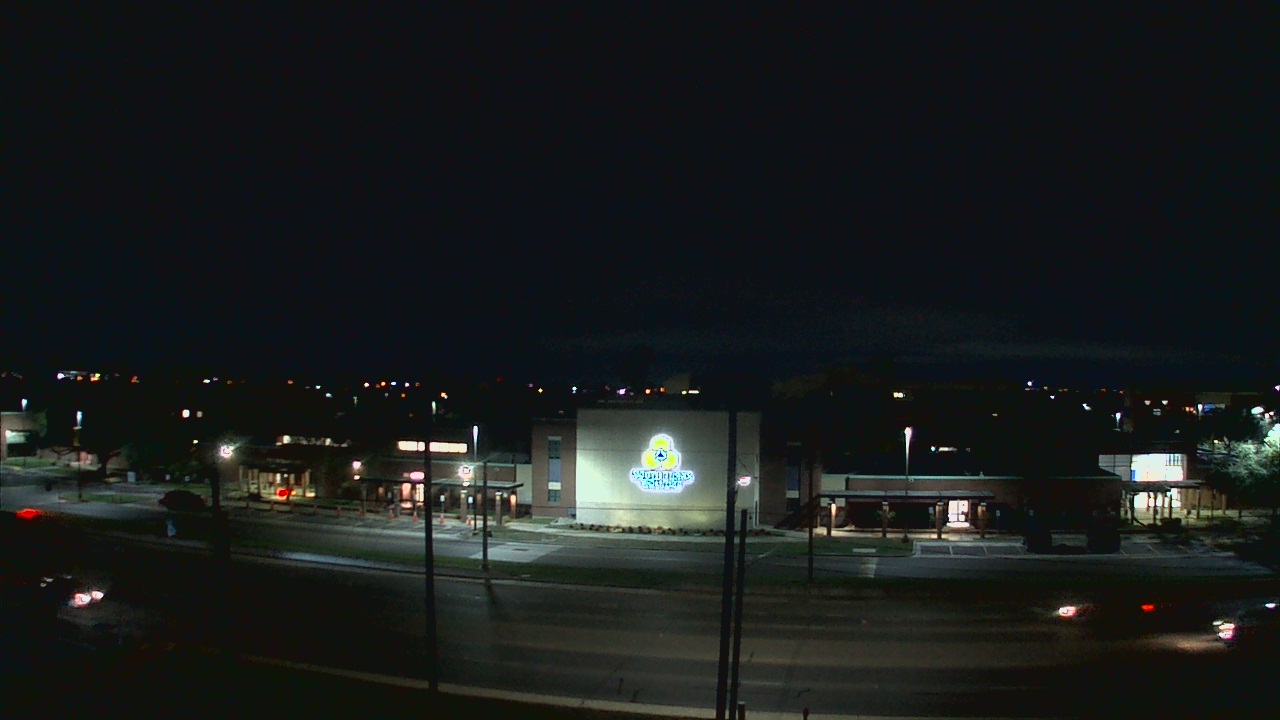 Thumbnail for current weather camera view from South Texas College (old 2013 unit) in McAllen, Texas