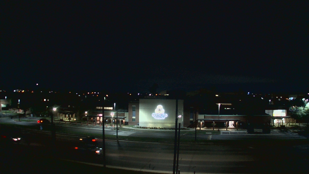 Thumbnail for current weather camera view from South Texas College (old 2013 unit) in McAllen, Texas