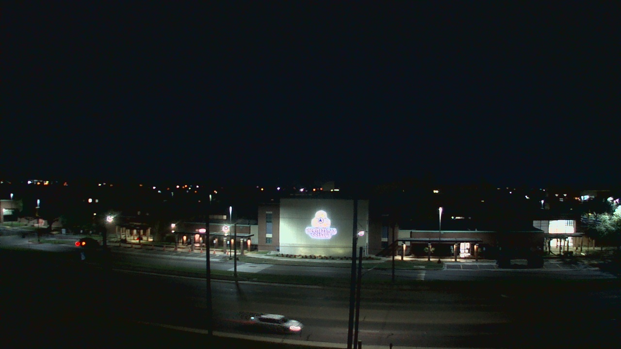 Thumbnail for current weather camera view from South Texas College (old 2013 unit) in McAllen, Texas