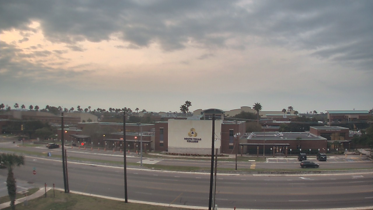 Thumbnail for current weather camera view from South Texas College (old 2013 unit) in McAllen, Texas