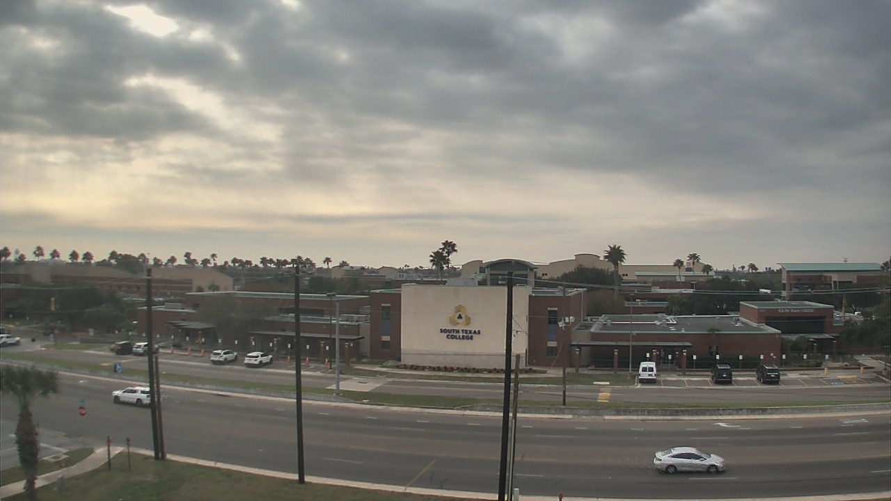 Thumbnail for current weather camera view from South Texas College (old 2013 unit) in McAllen, Texas