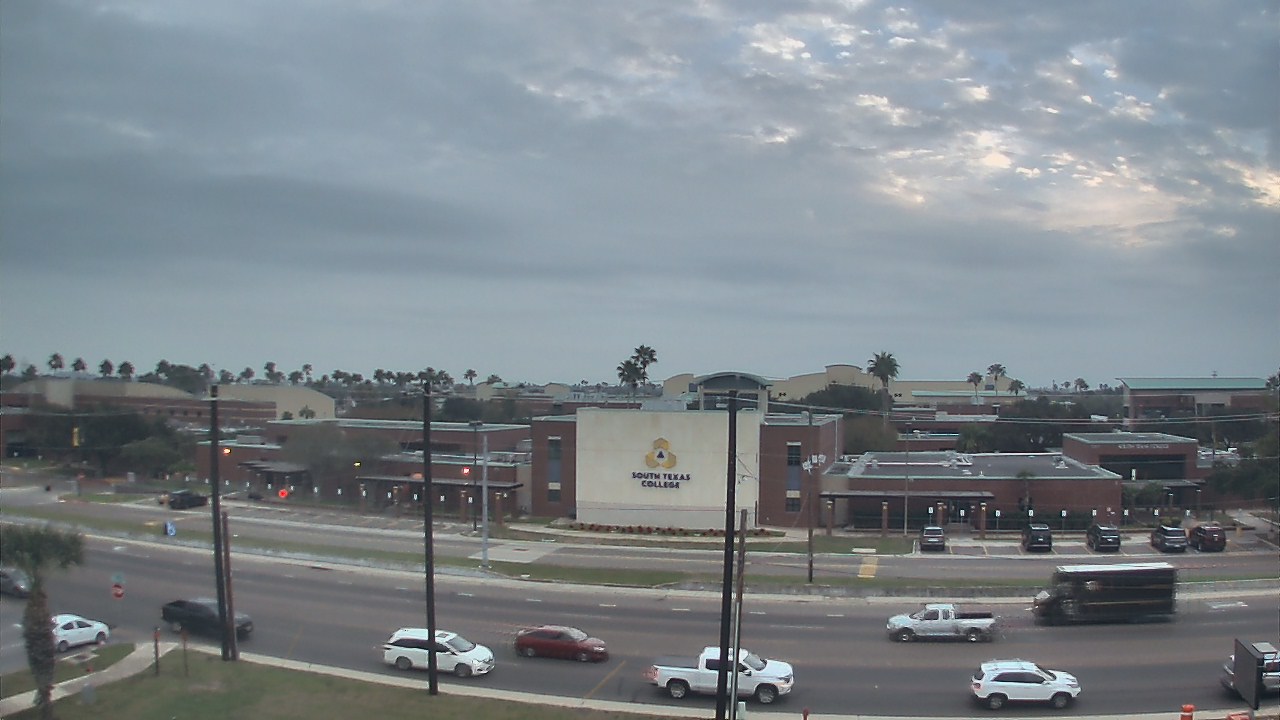 Thumbnail for current weather camera view from South Texas College (old 2013 unit) in McAllen, Texas