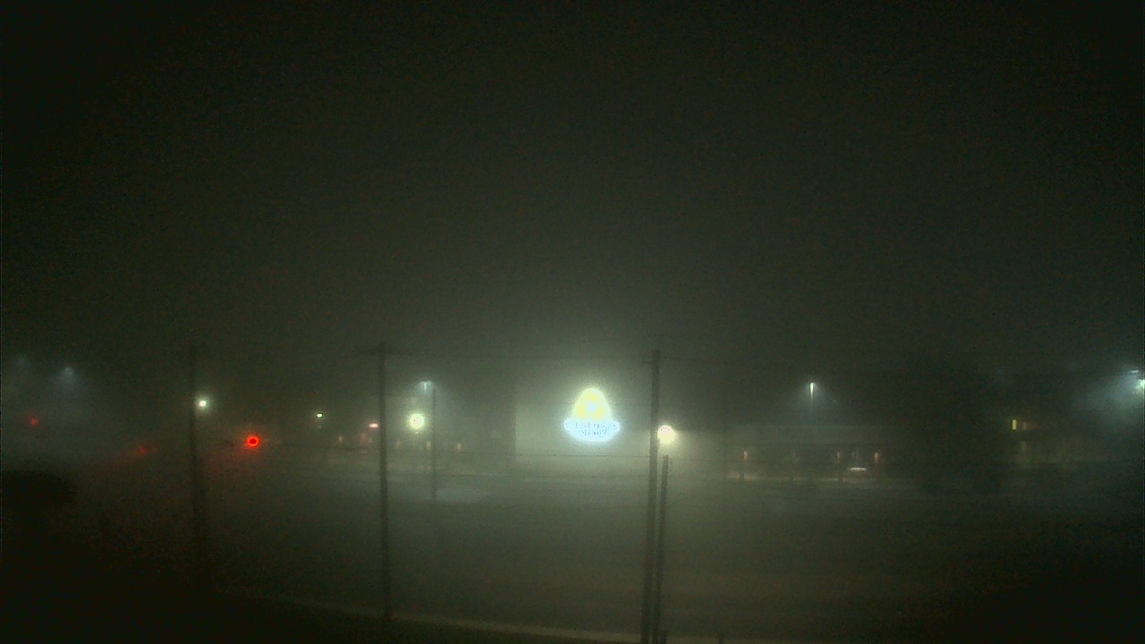 Thumbnail for current weather camera view from South Texas College (old 2013 unit) in McAllen, Texas