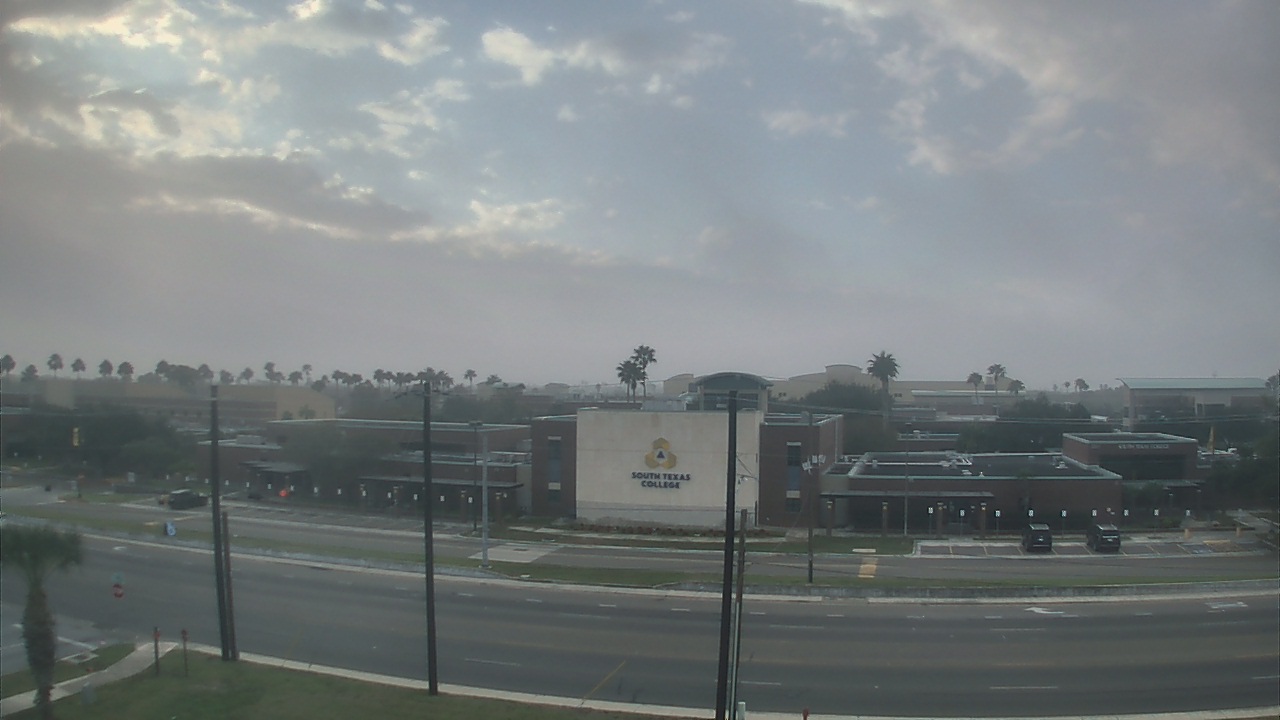 Thumbnail for current weather camera view from South Texas College (old 2013 unit) in McAllen, Texas